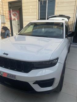 جيب جراند شيروكي